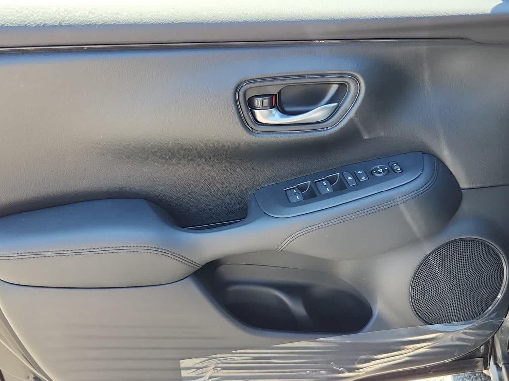 new 2025 Honda HR-V car, priced at $28,295