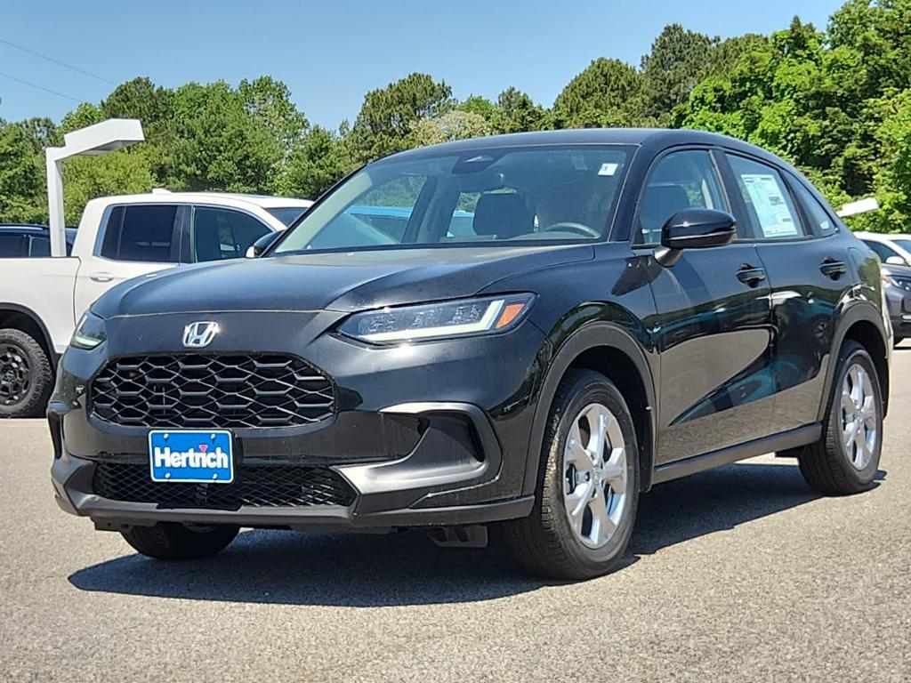 new 2025 Honda HR-V car, priced at $28,295