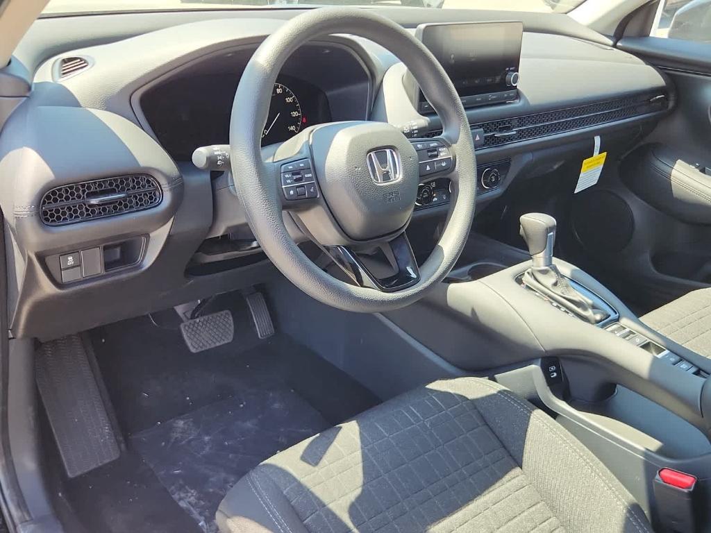 new 2025 Honda HR-V car, priced at $28,295