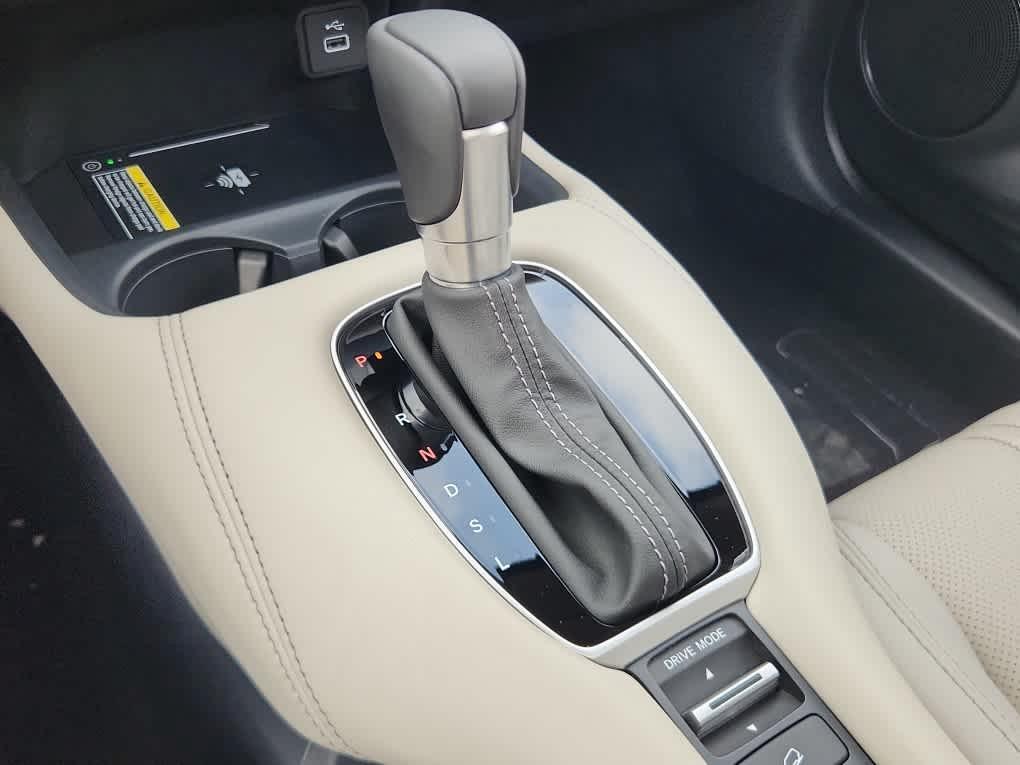 new 2025 Honda HR-V car, priced at $32,395