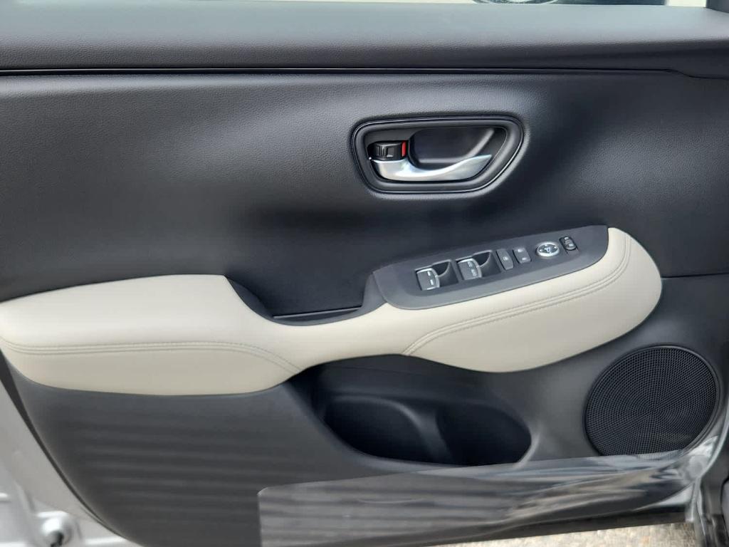 new 2025 Honda HR-V car, priced at $32,395