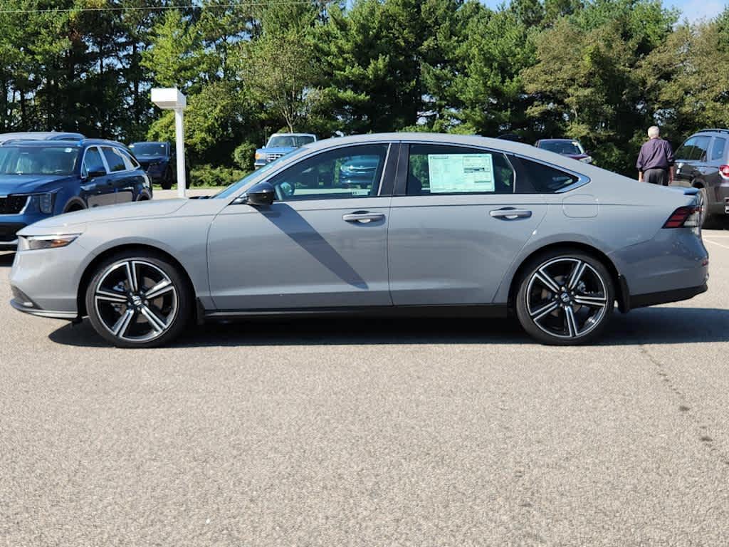 new 2025 Honda Accord Hybrid car, priced at $32,917