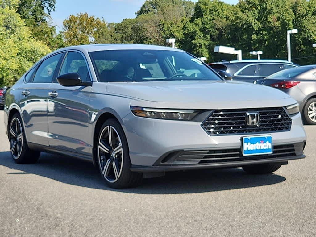 new 2025 Honda Accord Hybrid car, priced at $32,917