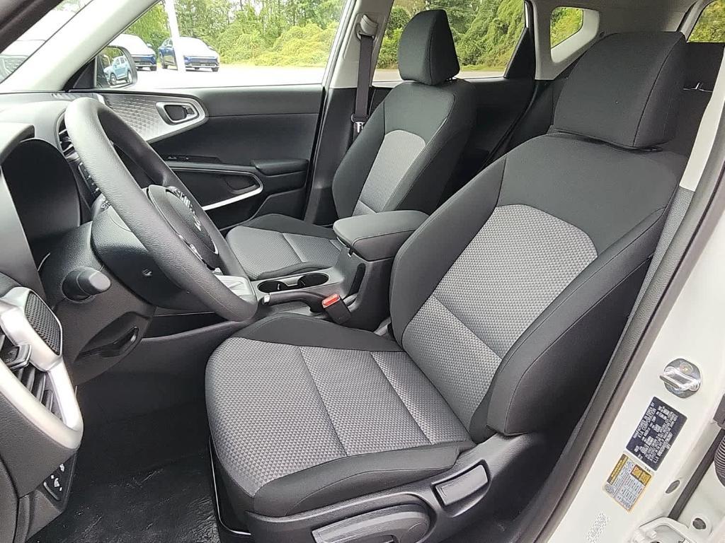 new 2025 Kia Soul car, priced at $22,970