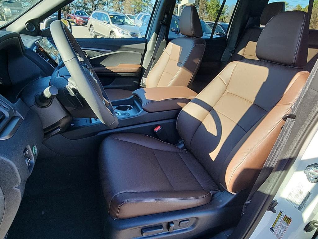 new 2025 Honda Ridgeline car, priced at $45,080