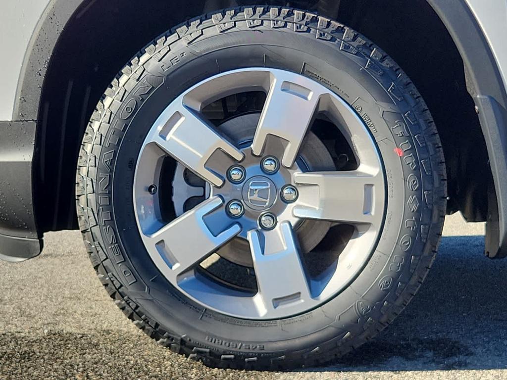 new 2025 Honda Ridgeline car, priced at $45,080