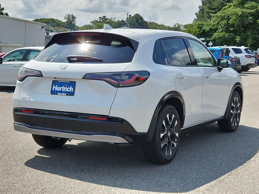 new 2026 Honda HR-V car, priced at $33,400