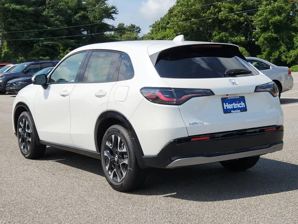new 2026 Honda HR-V car, priced at $33,400