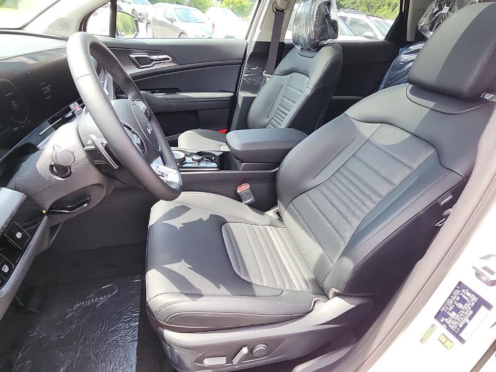 new 2025 Kia Sportage Hybrid car, priced at $39,755