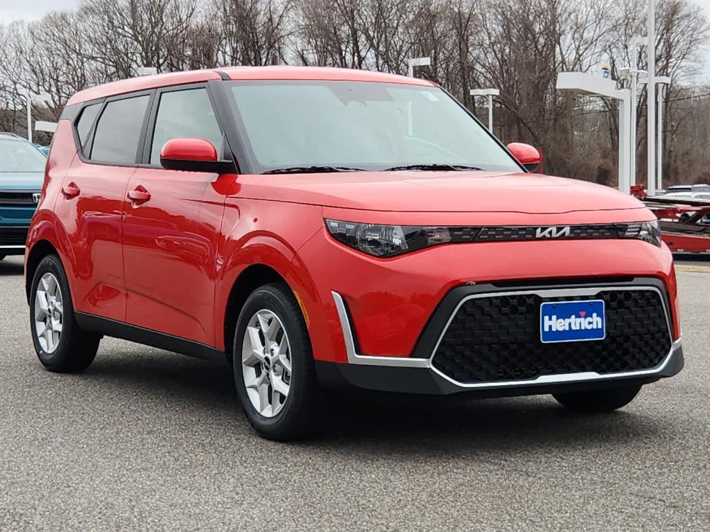 new 2025 Kia Soul car, priced at $22,340