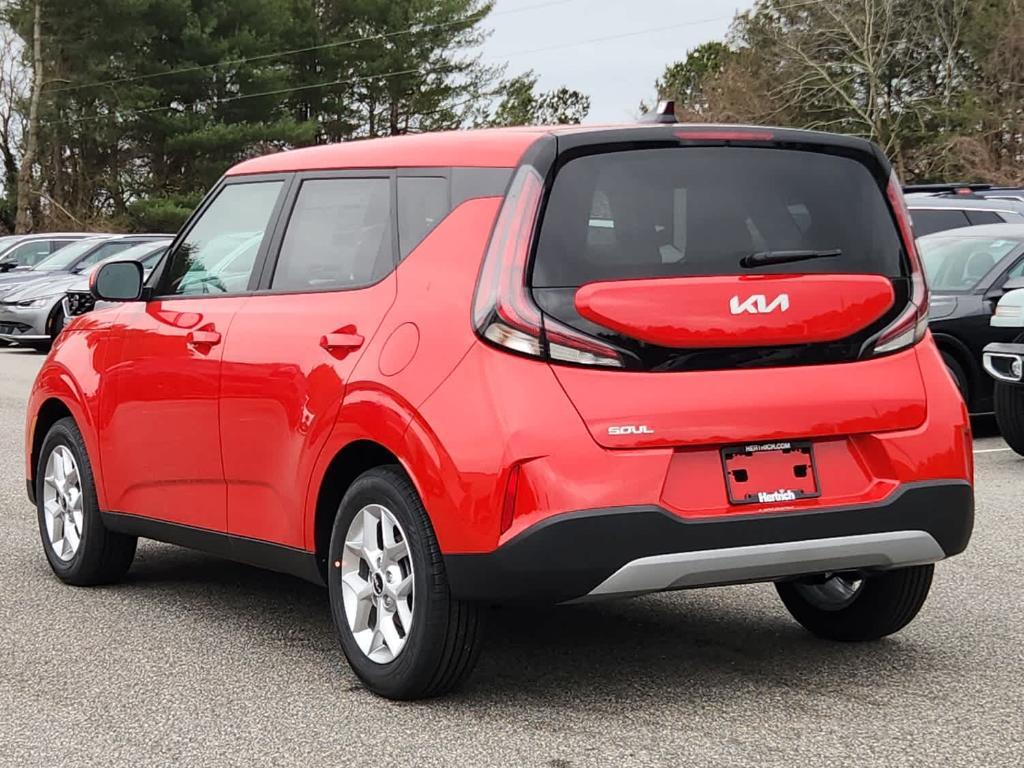 new 2025 Kia Soul car, priced at $22,340