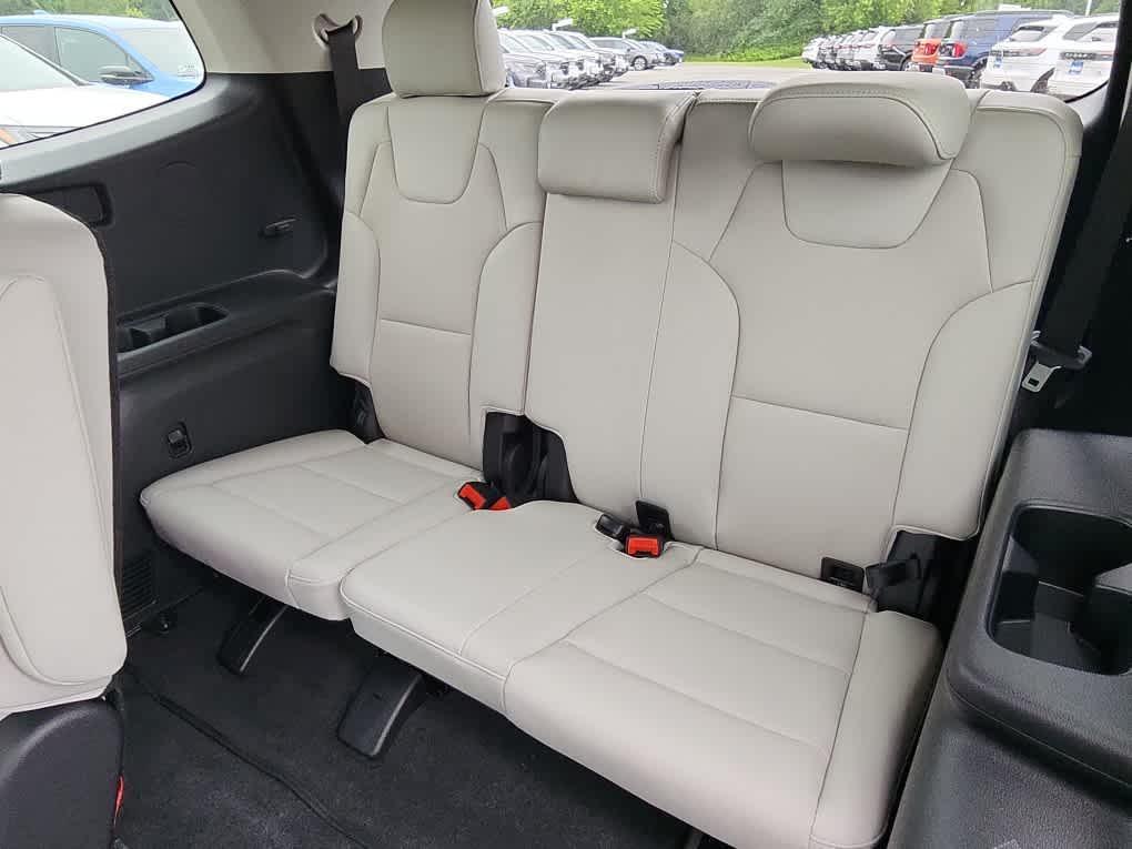 new 2025 Kia Telluride car, priced at $41,525