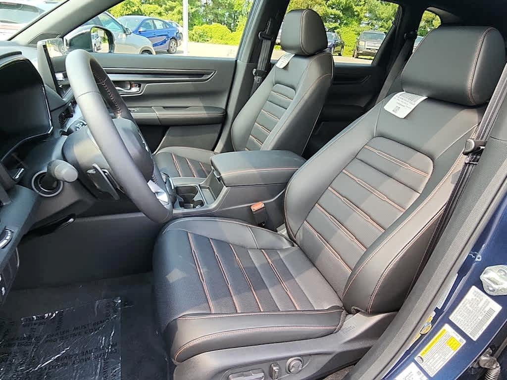 new 2025 Honda CR-V Hybrid car, priced at $40,545