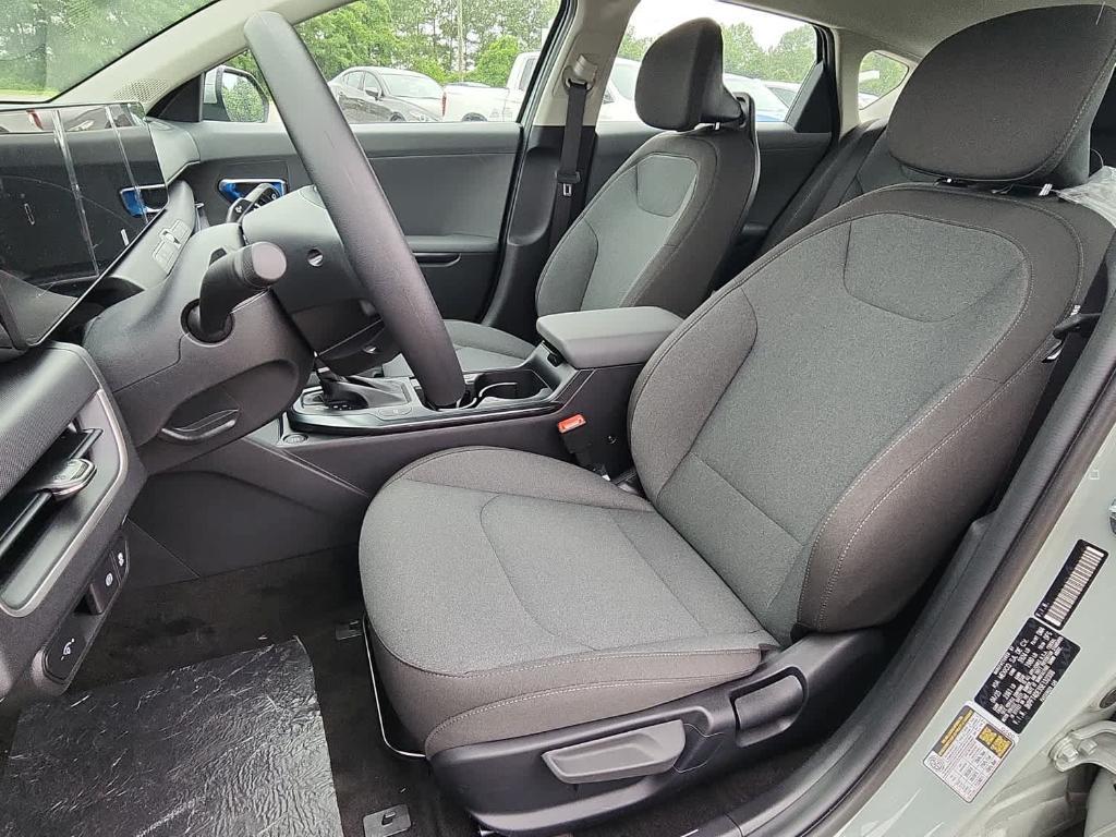 new 2025 Kia K4 car, priced at $24,340