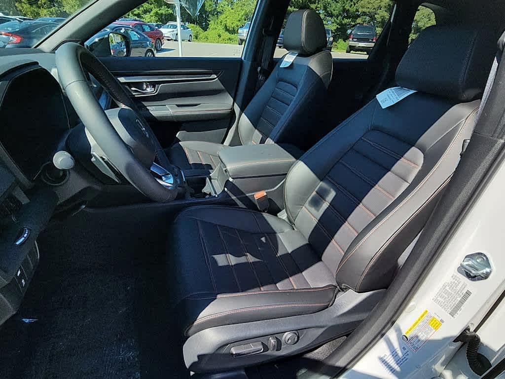 new 2025 Honda CR-V Hybrid car, priced at $41,000