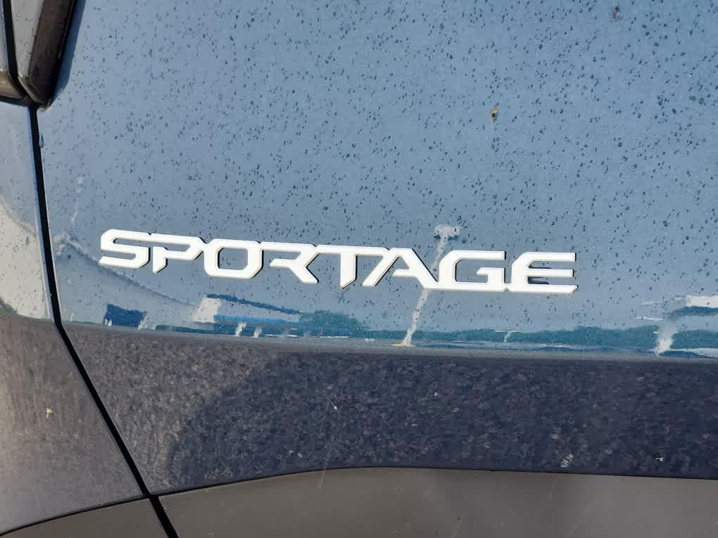 new 2025 Kia Sportage Hybrid car, priced at $35,660