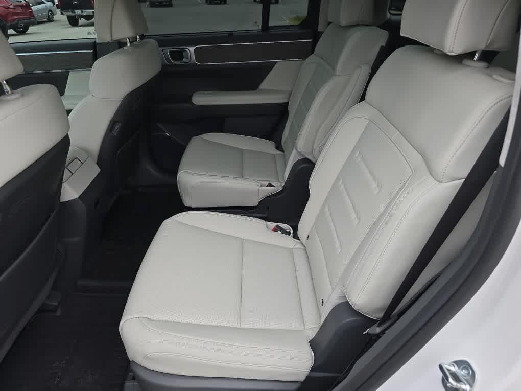 used 2024 Hyundai Santa Fe car, priced at $42,479