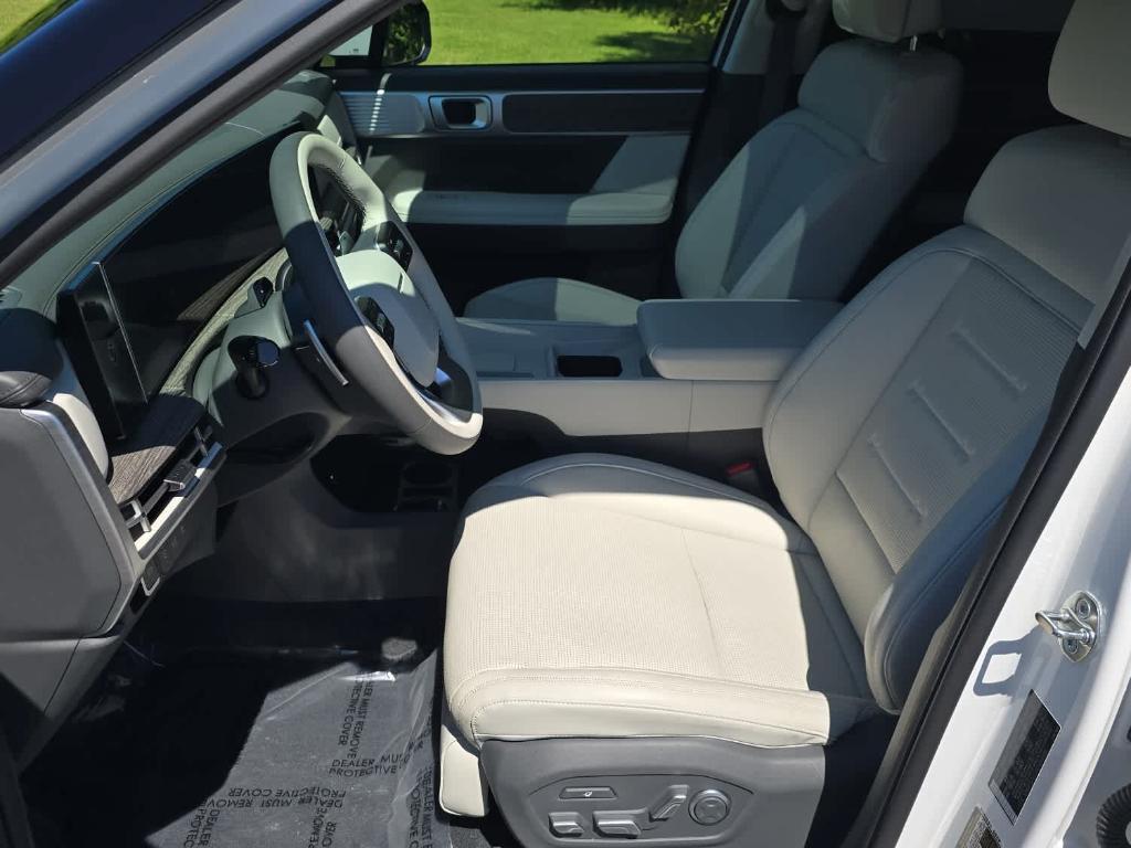 used 2024 Hyundai Santa Fe car, priced at $42,479