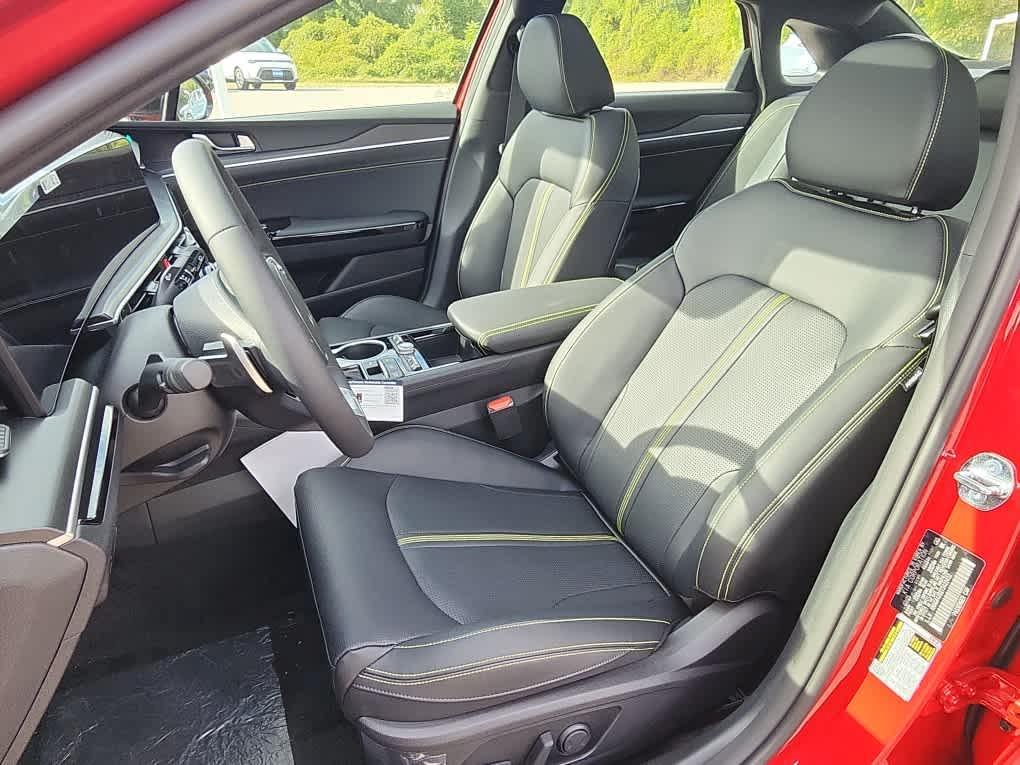 new 2026 Kia K5 car, priced at $39,780