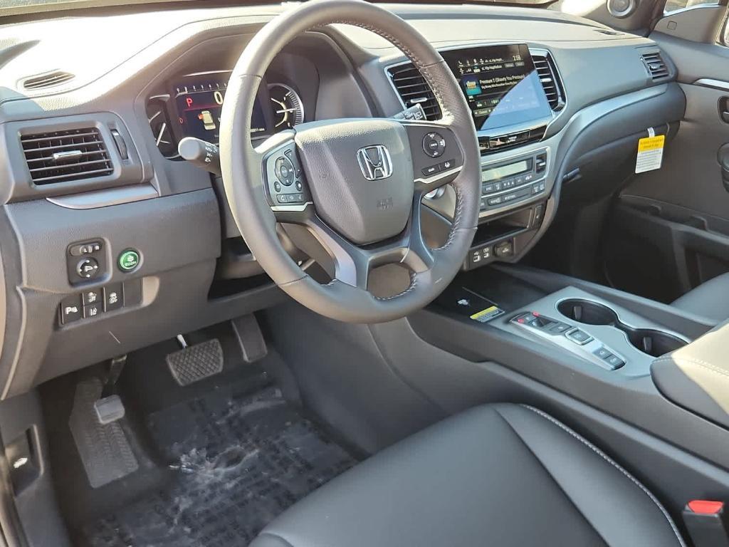 new 2025 Honda Passport car, priced at $44,495