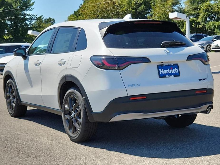 new 2025 Honda HR-V car, priced at $30,505