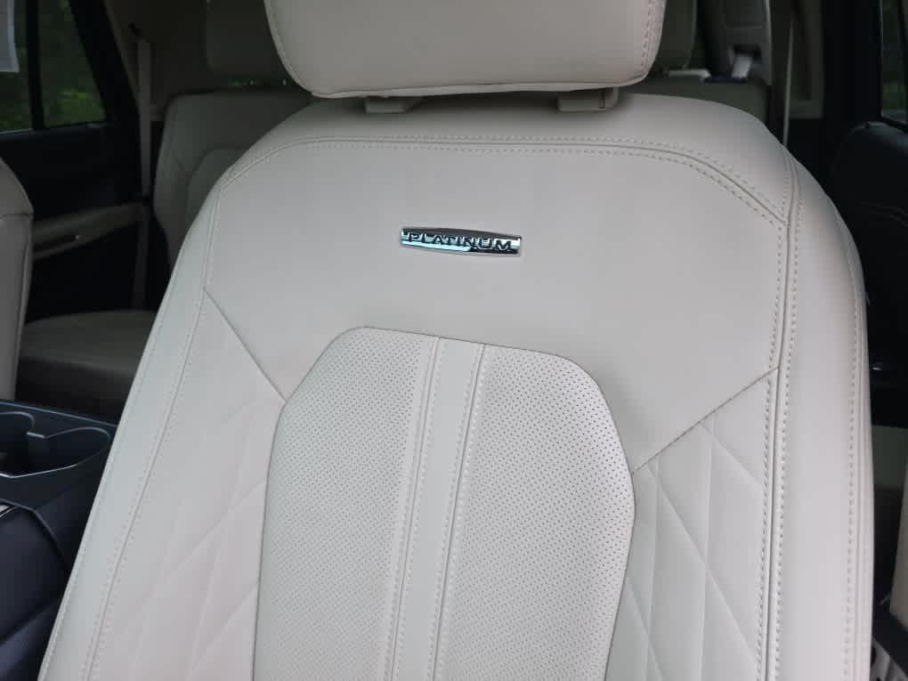 used 2023 Ford Expedition car, priced at $62,950