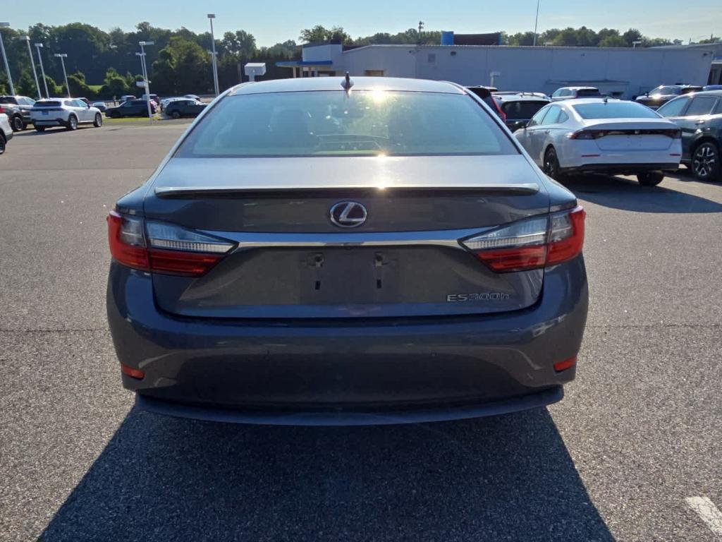 used 2016 Lexus ES 300h car, priced at $17,295