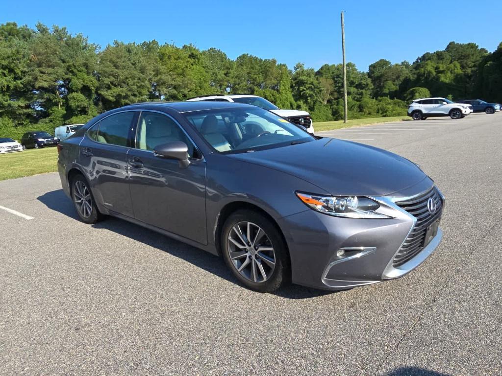 used 2016 Lexus ES 300h car, priced at $17,295