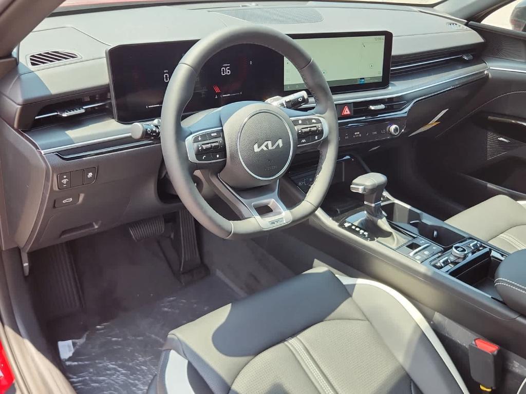 new 2025 Kia K5 car, priced at $33,425
