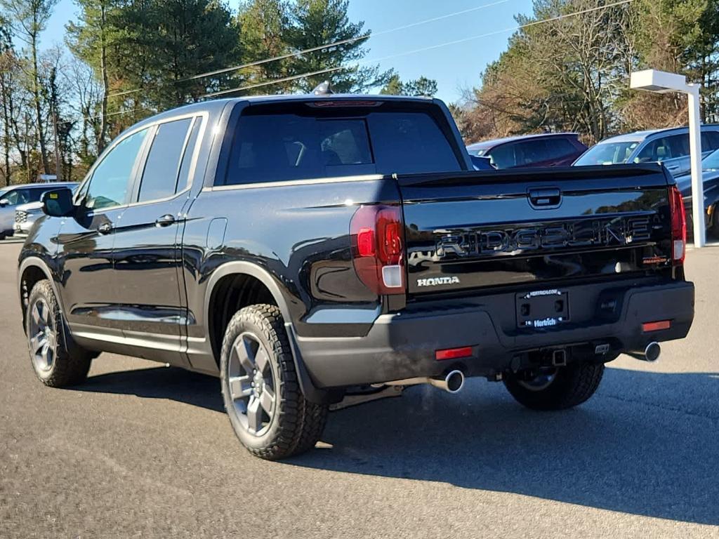 new 2025 Honda Ridgeline car, priced at $44,368