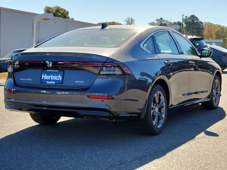 new 2025 Honda Accord Hybrid car, priced at $34,118