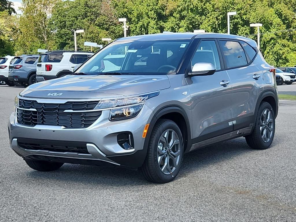 new 2026 Kia Seltos car, priced at $25,275