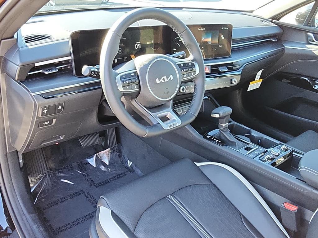 new 2025 Kia K5 car, priced at $30,930