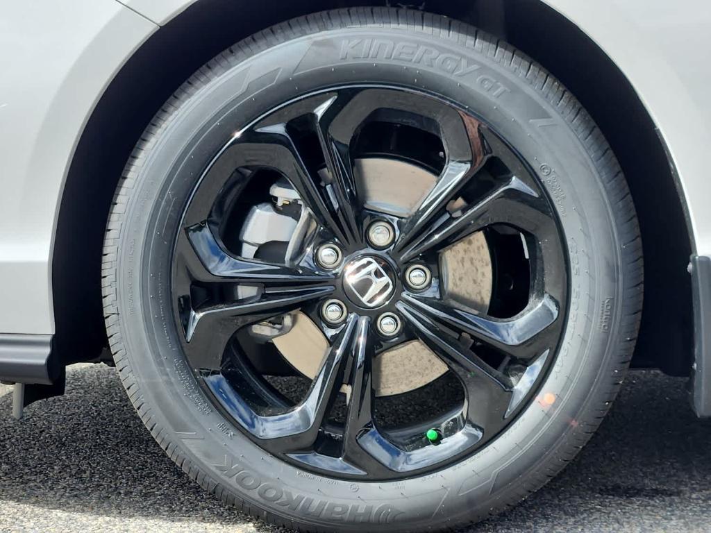 new 2025 Honda Accord car, priced at $32,210