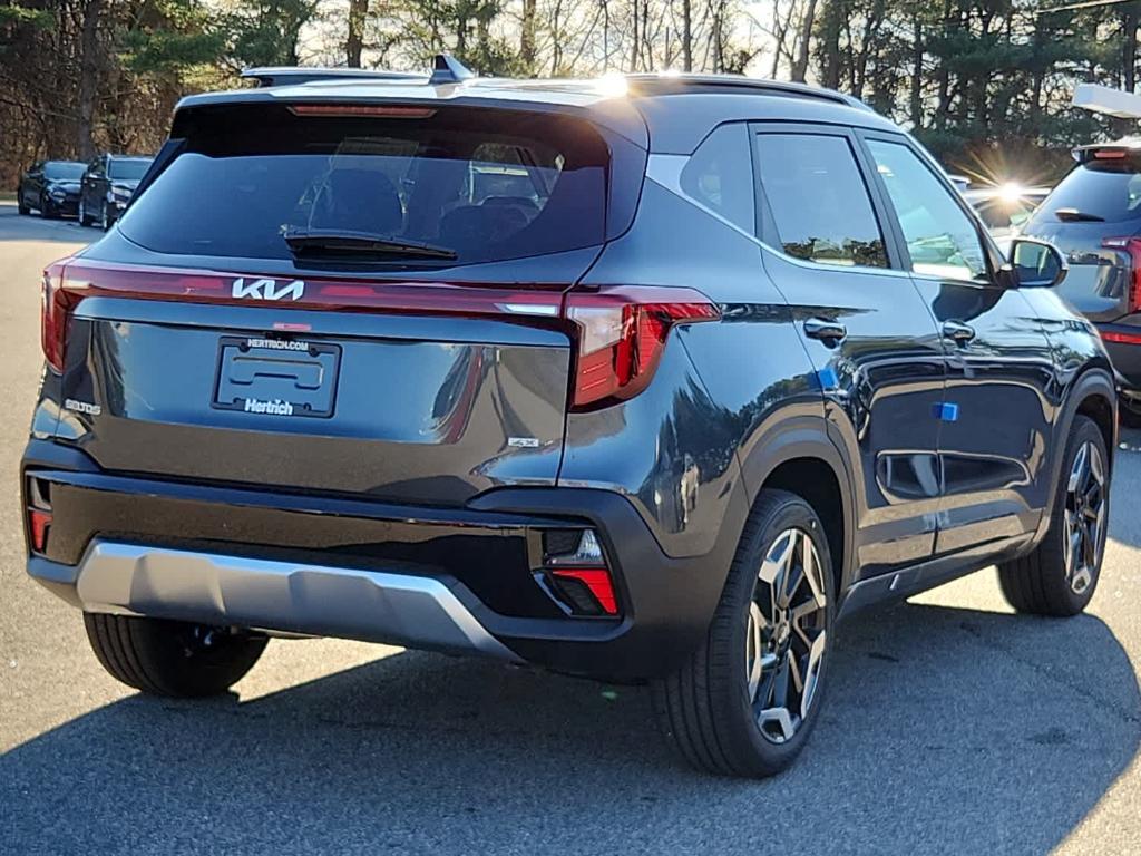 new 2025 Kia Seltos car, priced at $33,455