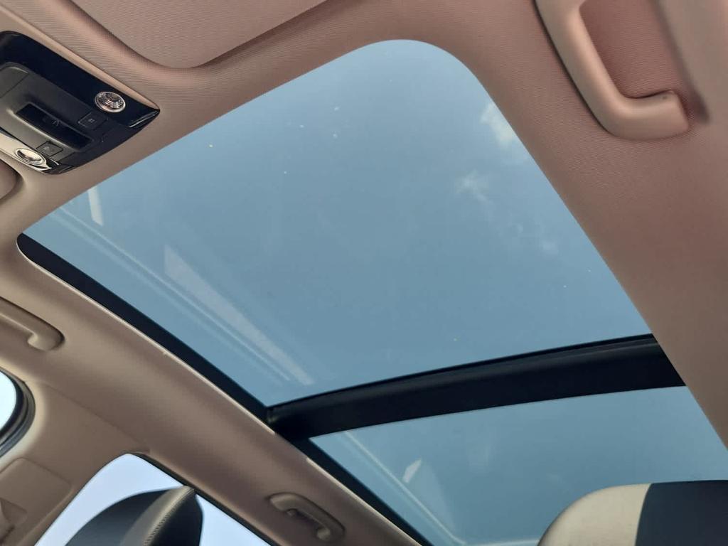 new 2025 Kia Sorento car, priced at $43,960