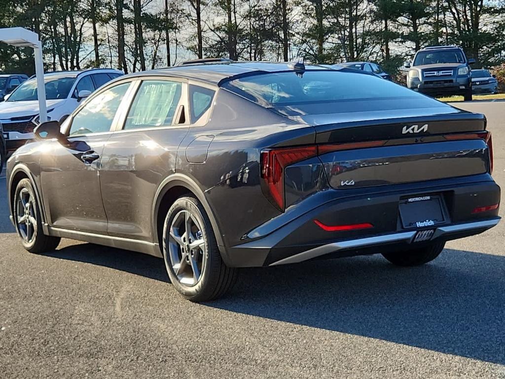 new 2025 Kia K4 car, priced at $24,320