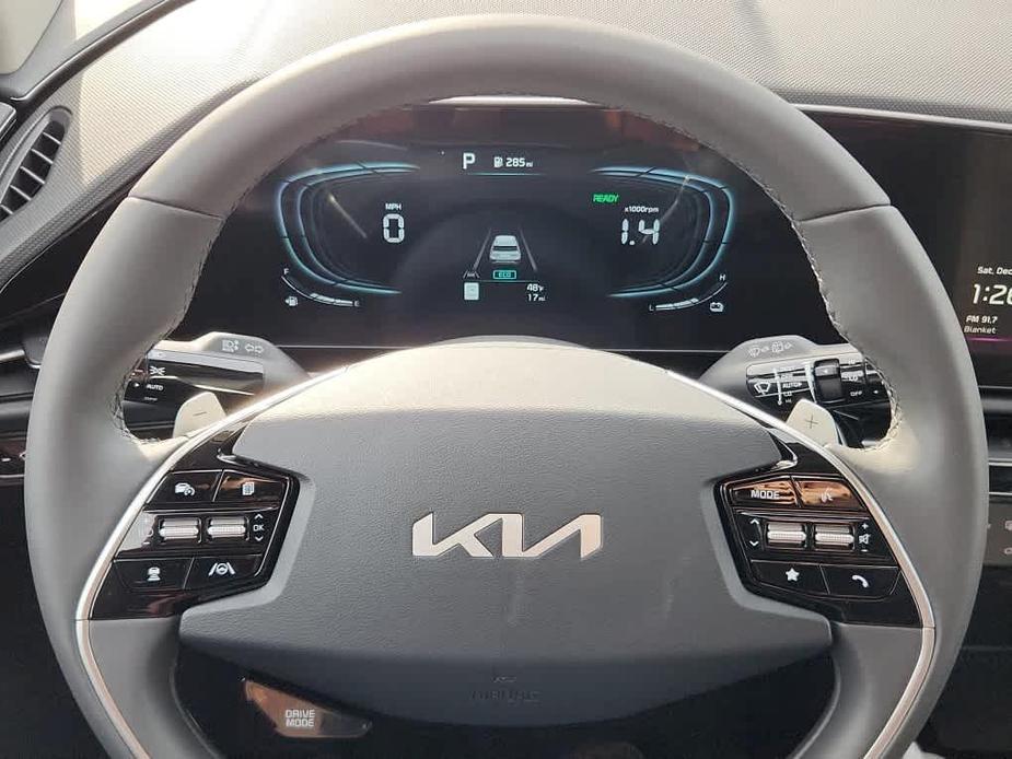 new 2025 Kia Niro car, priced at $31,340