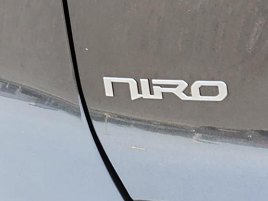 new 2025 Kia Niro car, priced at $30,340