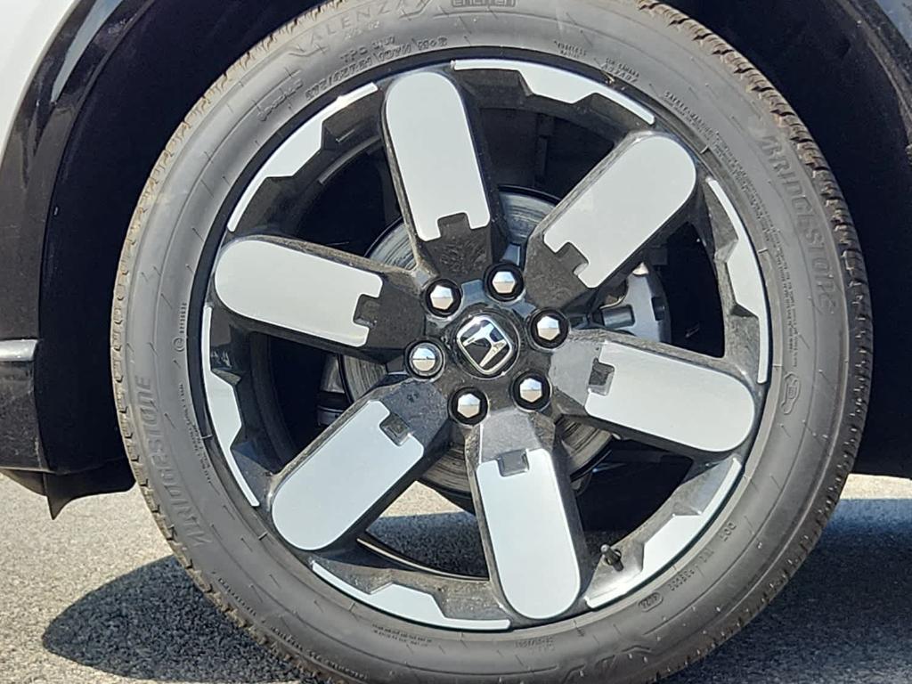 new 2025 Honda Prologue car, priced at $59,805