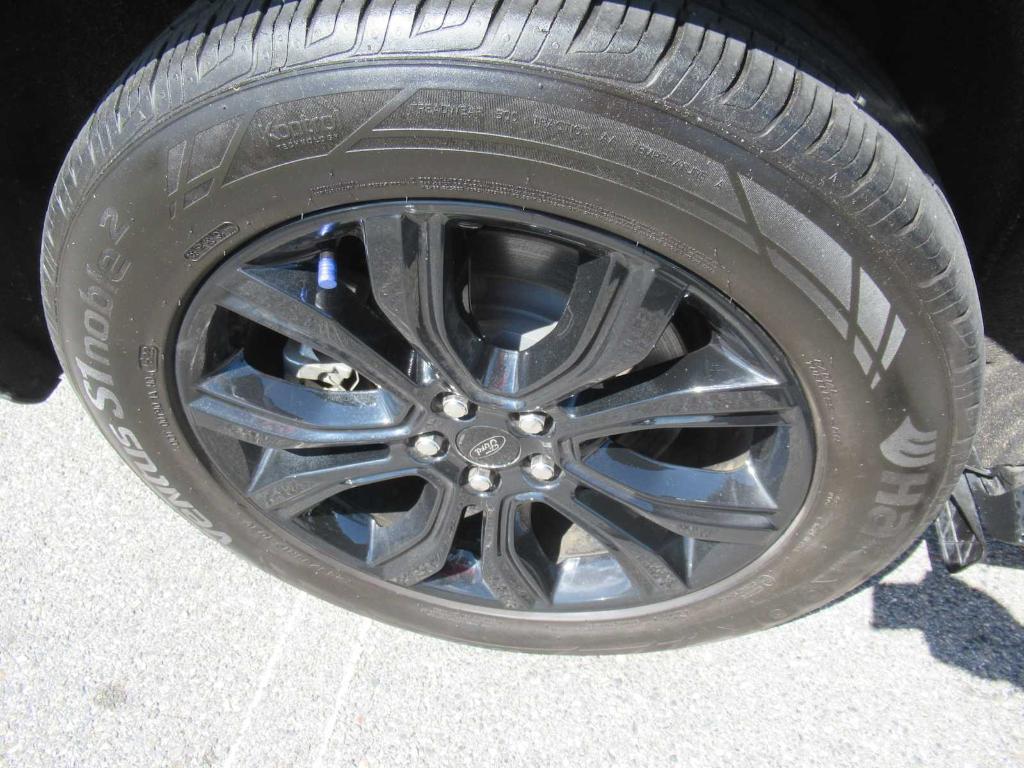 used 2022 Ford Edge car, priced at $23,894