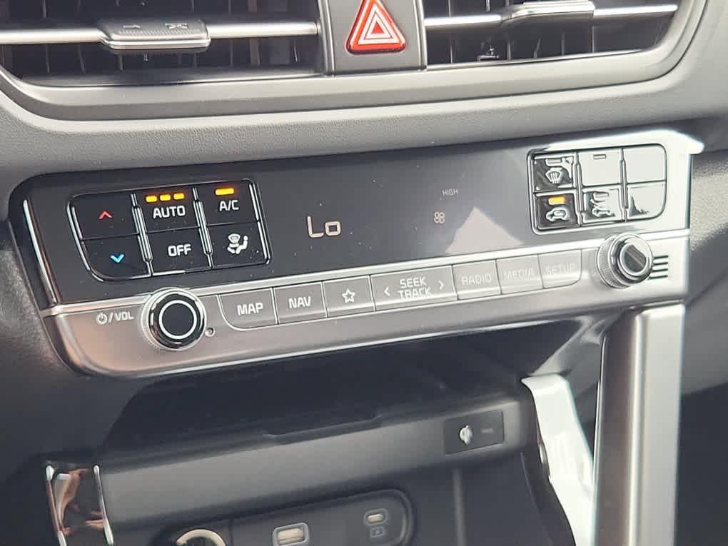 new 2025 Kia Seltos car, priced at $29,975