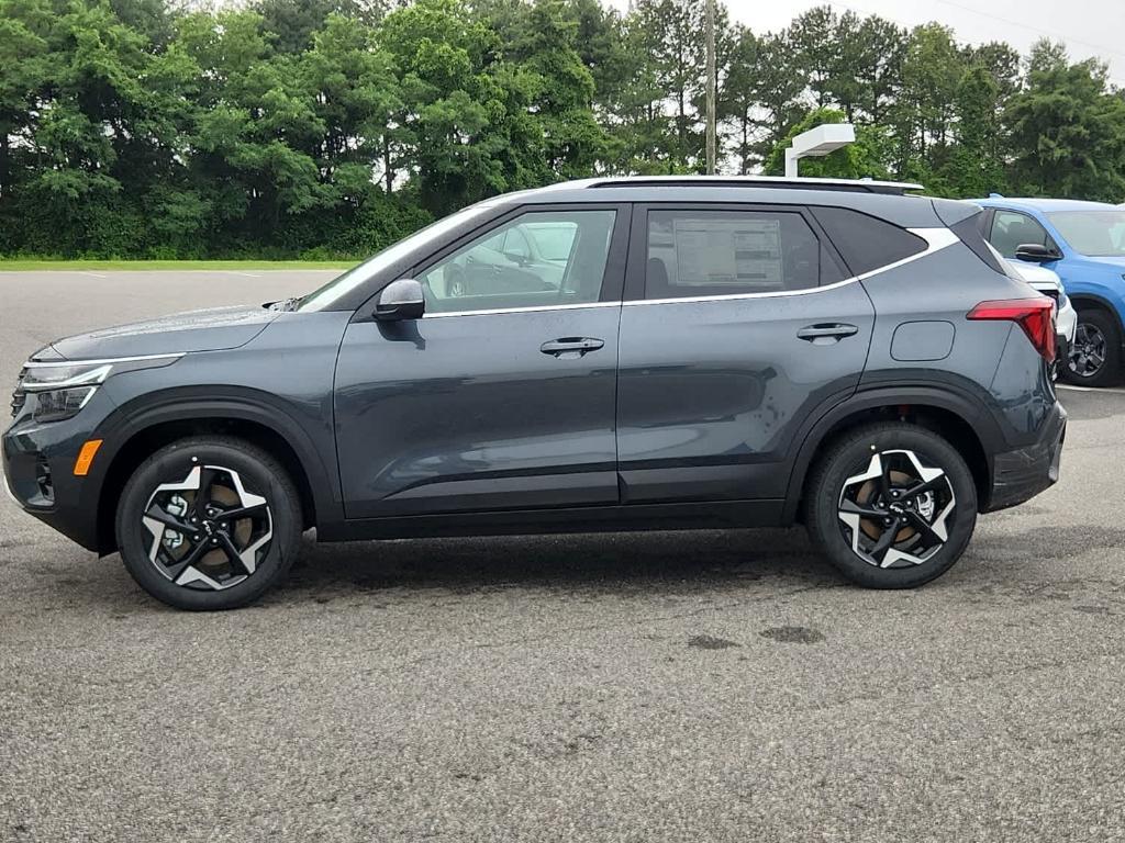 new 2025 Kia Seltos car, priced at $29,975