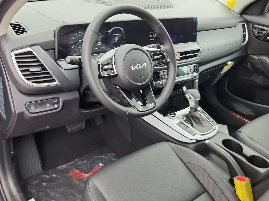 new 2025 Kia Seltos car, priced at $29,975