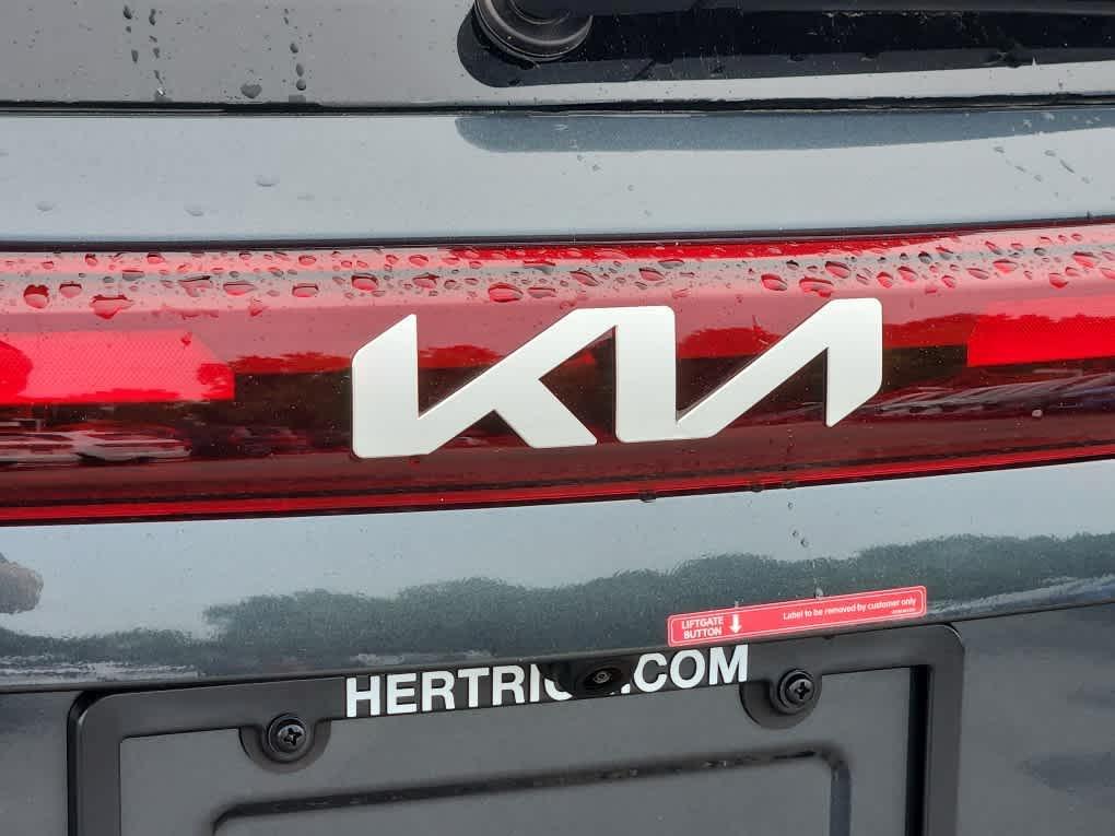 new 2025 Kia Seltos car, priced at $29,975