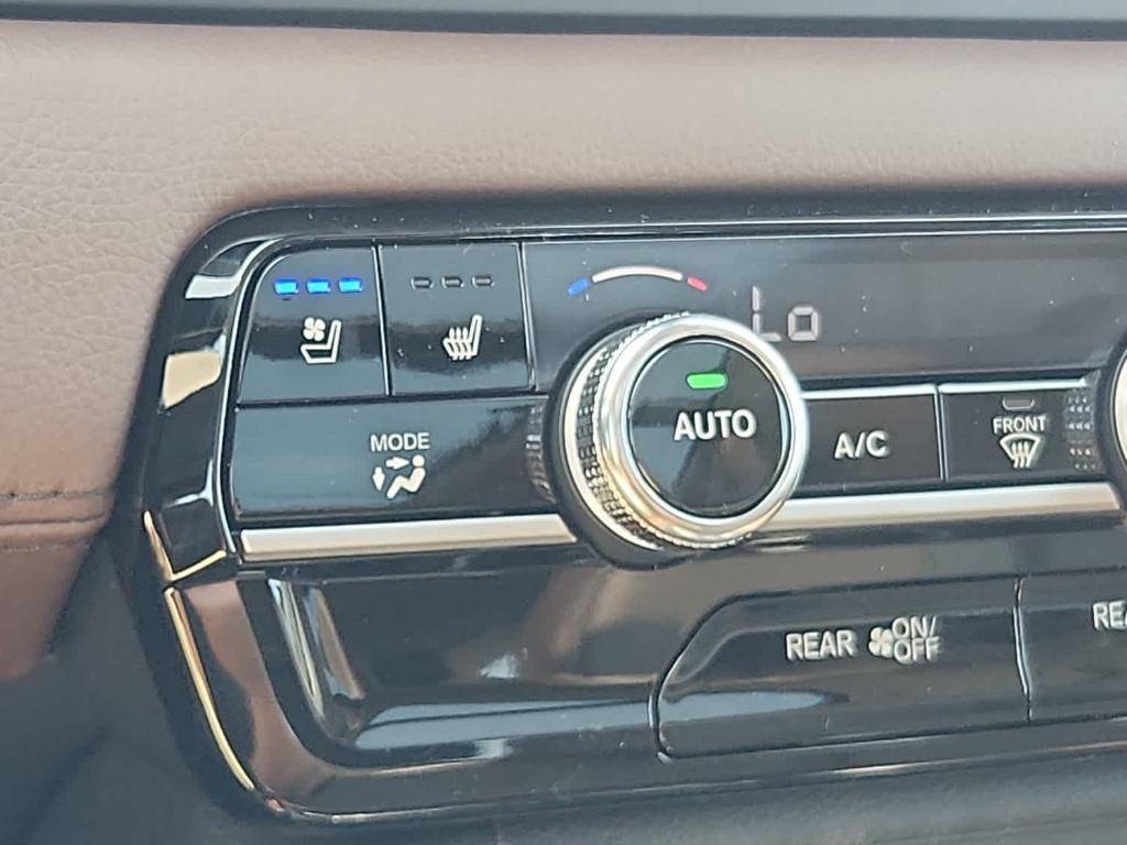 new 2025 Honda Pilot car, priced at $54,530