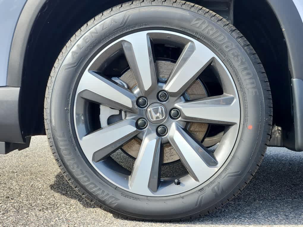 new 2025 Honda Pilot car, priced at $51,550