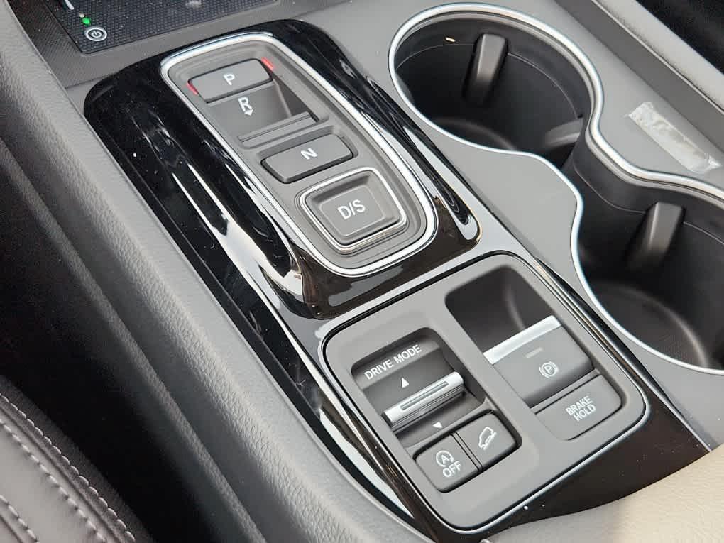 new 2025 Honda Pilot car, priced at $51,550