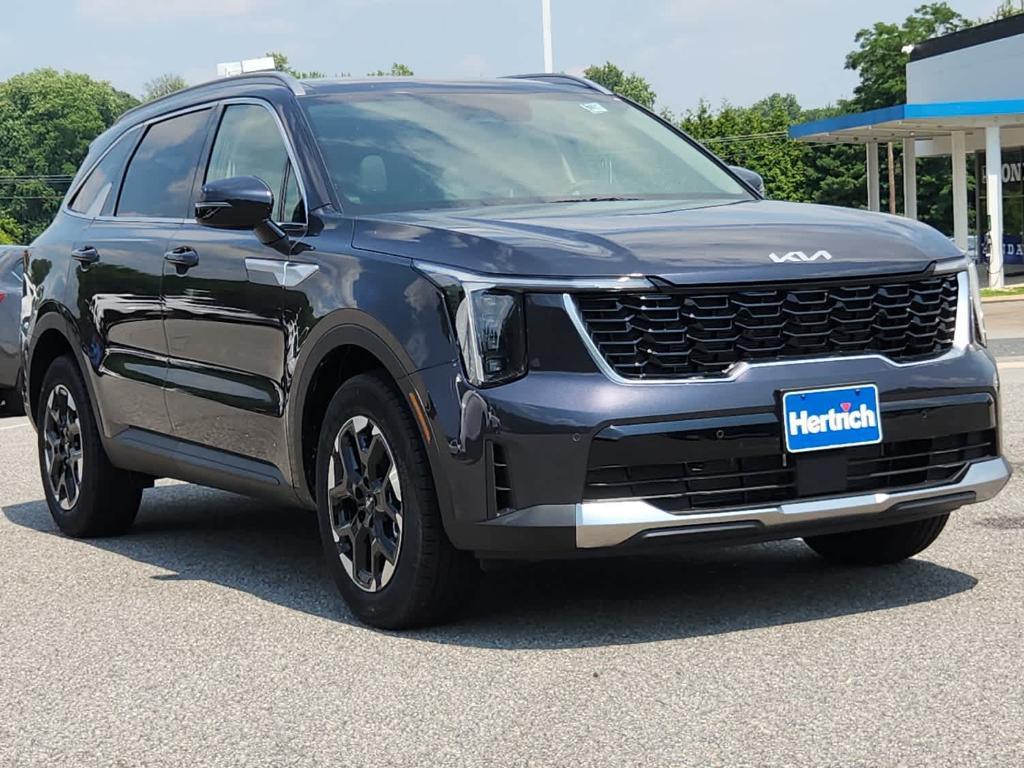 new 2025 Kia Sorento car, priced at $37,830