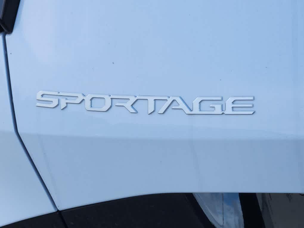 new 2025 Kia Sportage car, priced at $38,535